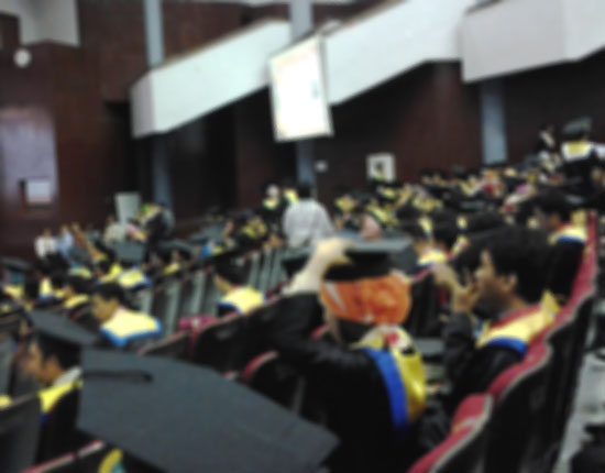Wisuda-Universitas-Hasanuddin-Periode-IV-2012-2013